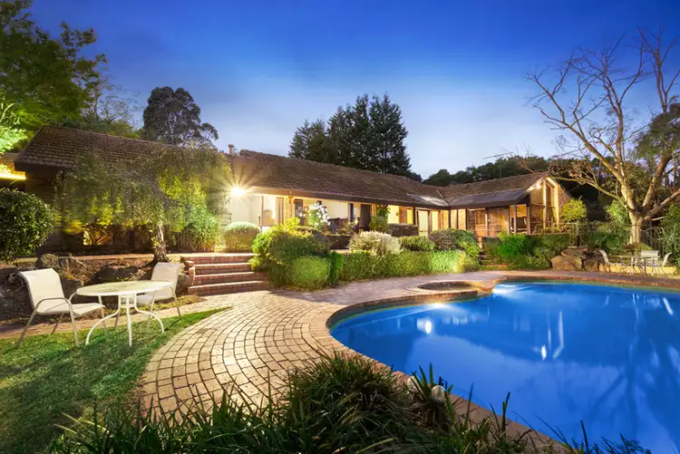 13 Illawong Drive, Donvale VIC 3111
