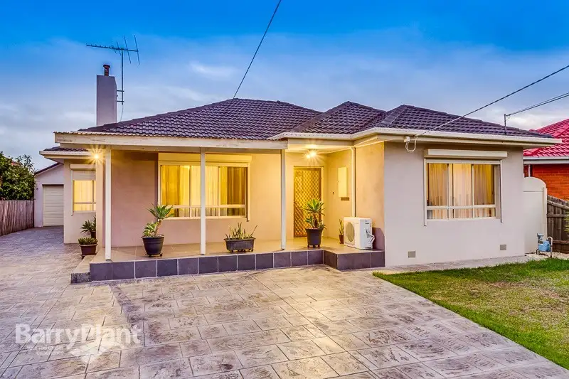 Main view of Homely house listing, 5 Harris Street, St Albans VIC 3021