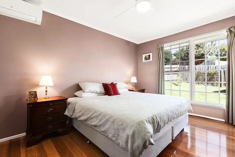 Fifth view of Homely house listing, 4 Owen Close, Frankston VIC 3199