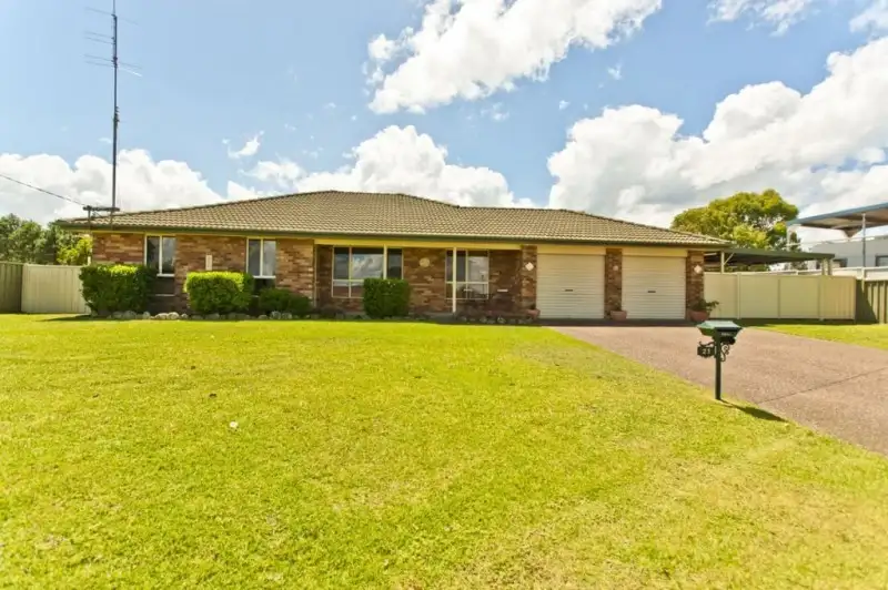 Main view of Homely house listing, 21 Greenslopes Drive, Raymond Terrace NSW 2324