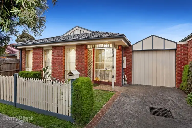 2/2 George Street, Beaconsfield VIC 3807