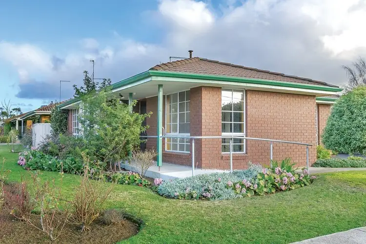 Main view of Homely unit listing, 1/25 Dare Street, Wendouree VIC 3355