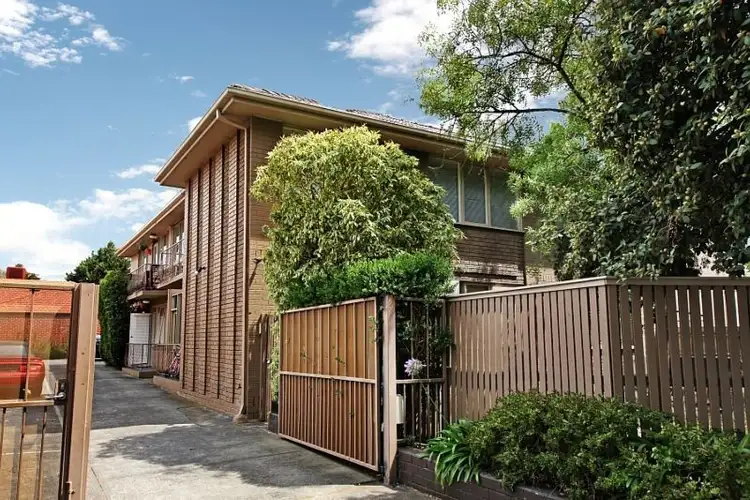 Sixth view of Homely apartment listing, 4/9 Whitmuir Road, Bentleigh VIC 3204