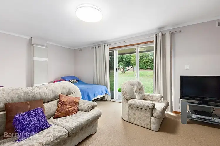 Sixth view of Homely house listing, 8 Lyle Avenue, Beaconsfield VIC 3807