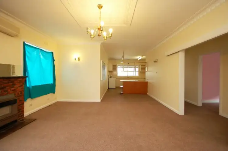 Fifth view of Homely house listing, 3 Fairleigh Street, Glenroy VIC 3046
