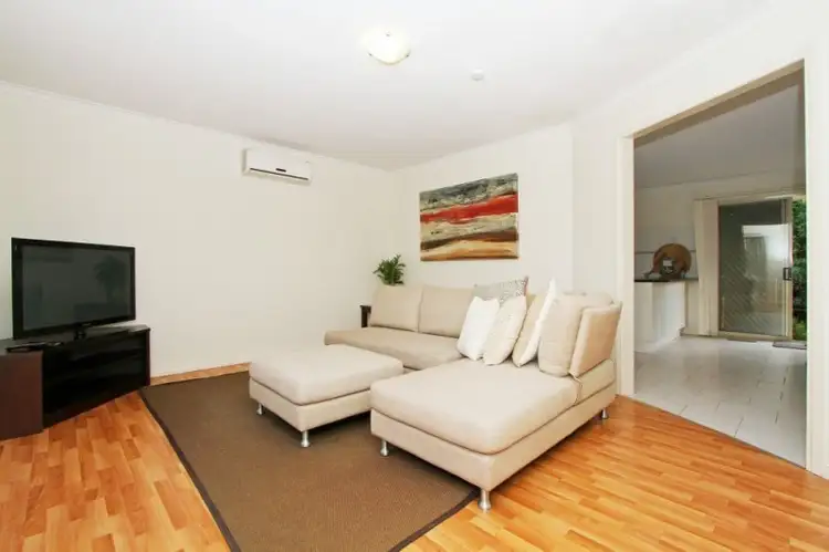 Second view of Homely house listing, 2/5 Cash Street, Kingsbury VIC 3083