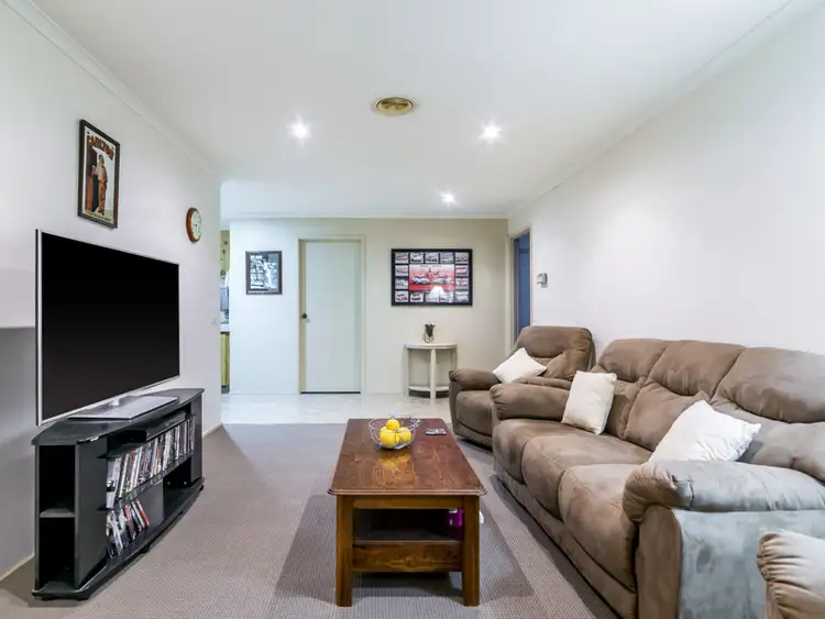 Sixth view of Homely house listing, 6 Eton Close, Sunbury VIC 3429