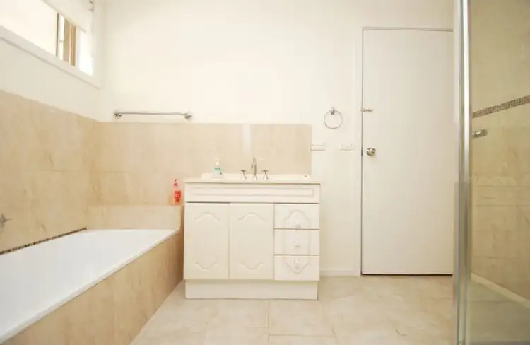 Seventh view of Homely house listing, 3 Dalton Court, Meadow Heights VIC 3048