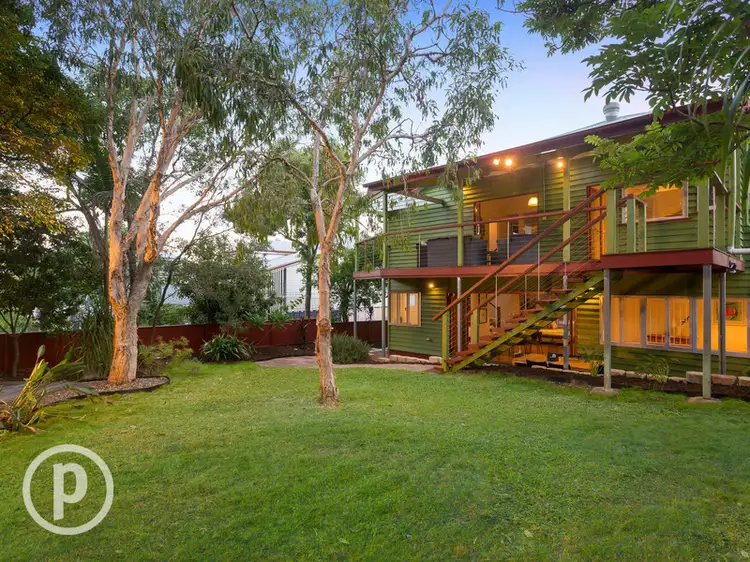 56 Maynard Street, Woolloongabba QLD 4102