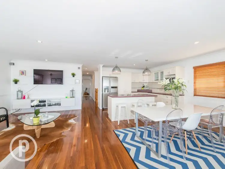 537 Tingal Road, Wynnum QLD 4178