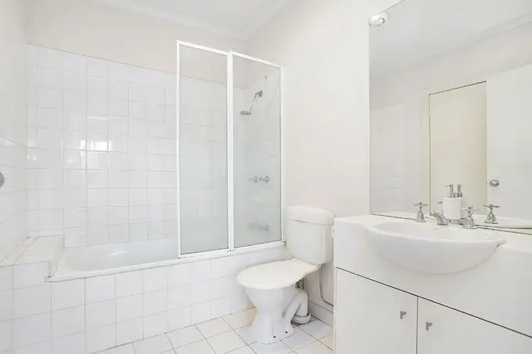 Fifth view of Homely apartment listing, 15/18 Ireland Street, West Melbourne VIC 3003