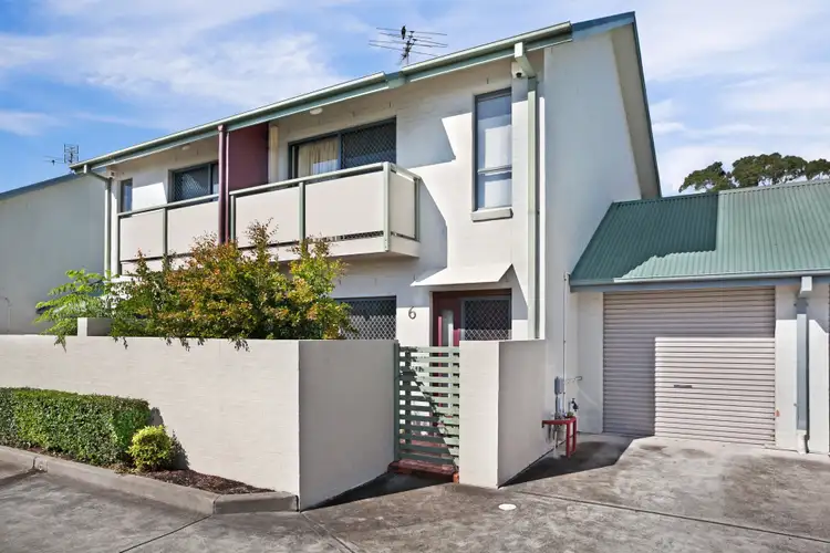 6/70 King Street, East Maitland NSW 2323