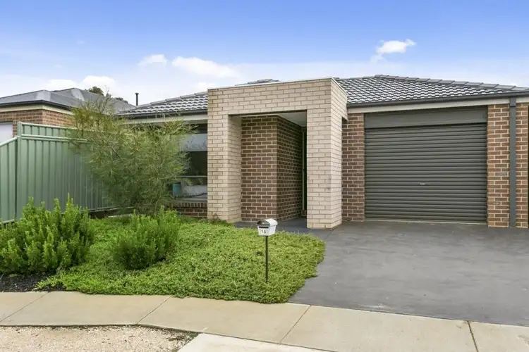 Second view of Homely house listing, 15 Highview Terrace, Kangaroo Flat VIC 3555