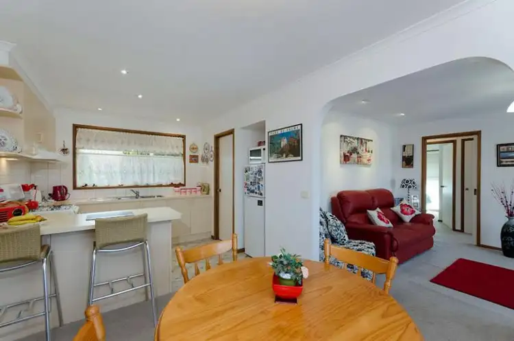 Fourth view of Homely unit listing, 1/8 Shelley Close, Grovedale VIC 3216