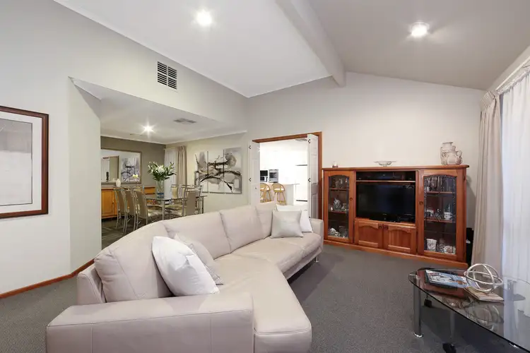 Second view of Homely house listing, 2 Caloola Court, Rowville VIC 3178