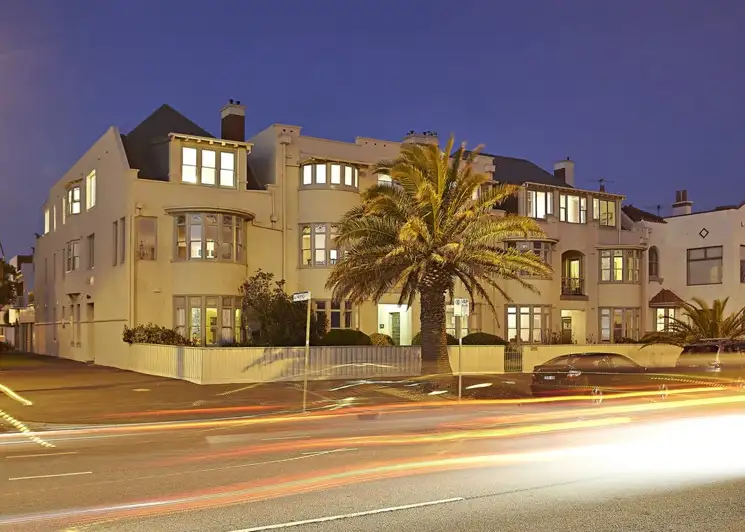 11/243 Beaconsfield Parade, Middle Park VIC 3206