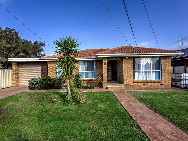 3 Scarborough Way, Kings Park VIC 3021