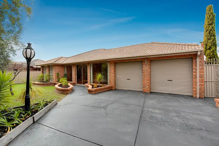 29 Darracq Drive, Keilor Downs VIC 3038