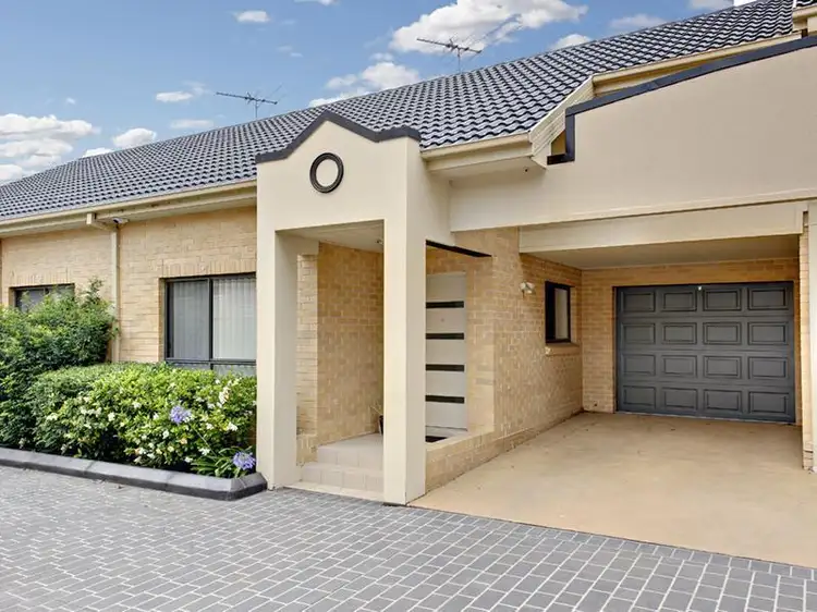 8/169 Picnic Point Road, Picnic Point NSW 2213