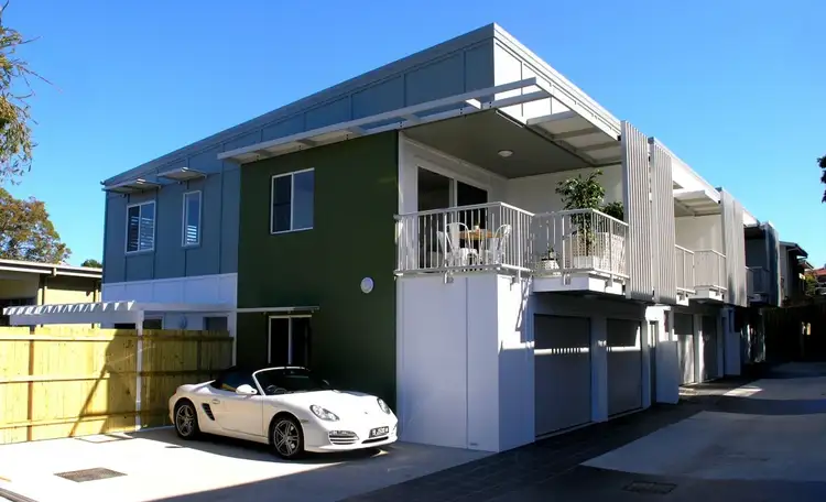 Main view of Homely unit listing, 1/17 Wickham Street, Morningside QLD 4170