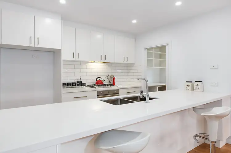 Fifth view of Homely townhouse listing, 2/8 Marabou Place, Aspendale VIC 3195