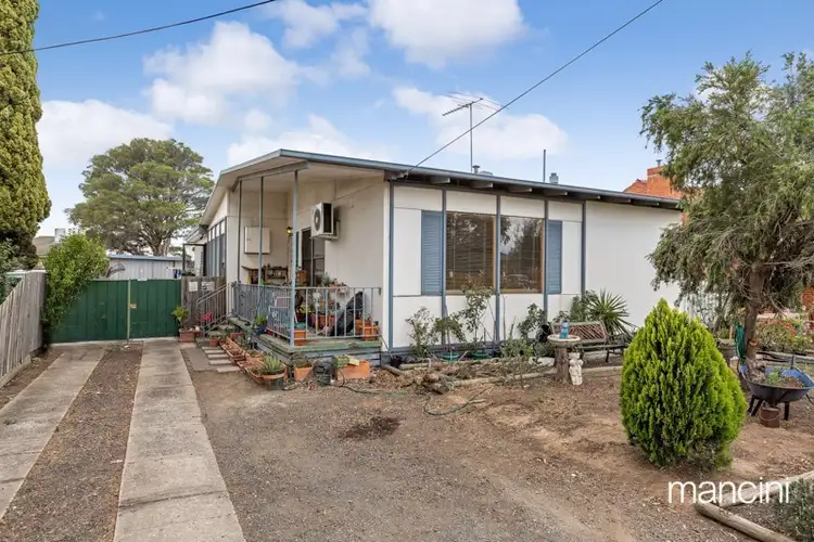 21 Heffernan Street, Laverton VIC 3028