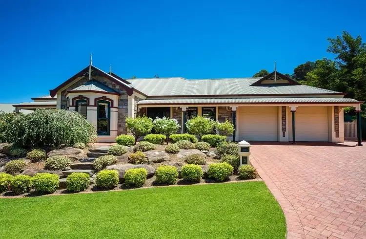 3 Walker Place, Highbury SA 5089