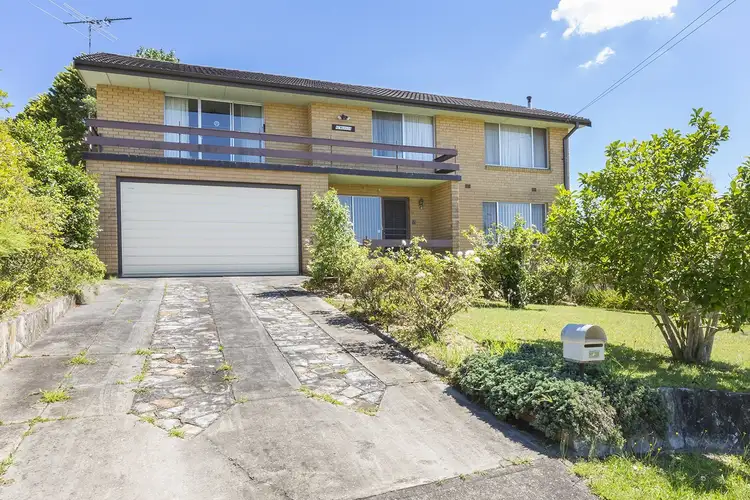 12 Douglas Street, Faulconbridge NSW 2776