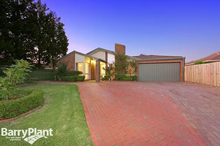 35 Wyandra Way, Rowville VIC 3178