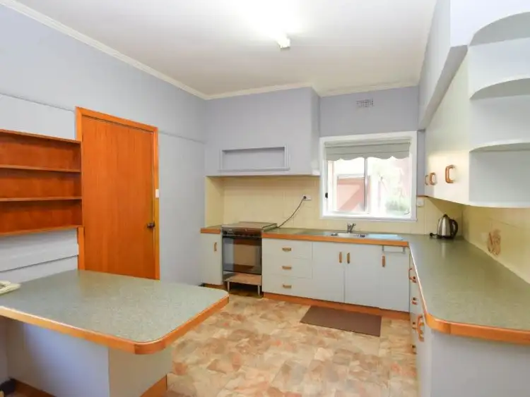 Third view of Homely house listing, 2 Maxwell Street, Wangaratta VIC 3677