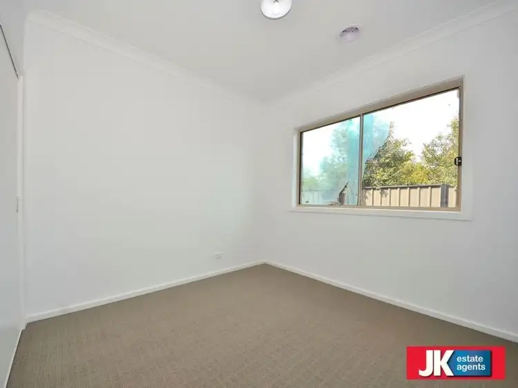 Fifth view of Homely unit listing, 4/727 Tarneit Road, Tarneit VIC 3029