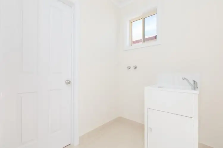 Sixth view of Homely house listing, 18 Shiraz Court, Mildura VIC 3500
