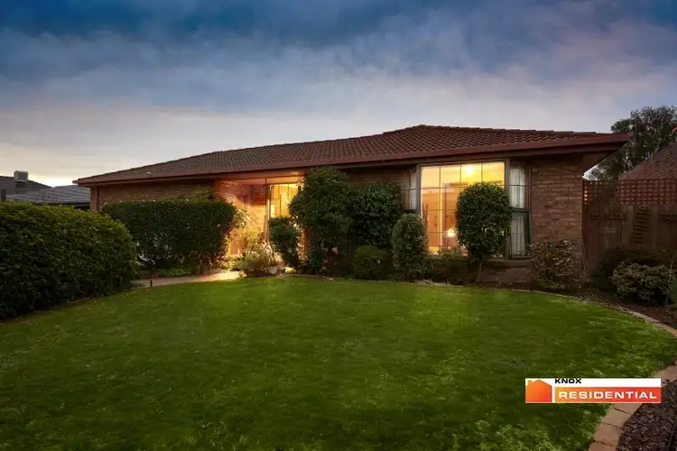 3 Knowsley Court