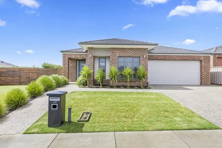 17 Scanlan Drive, Elliminyt VIC 3250
