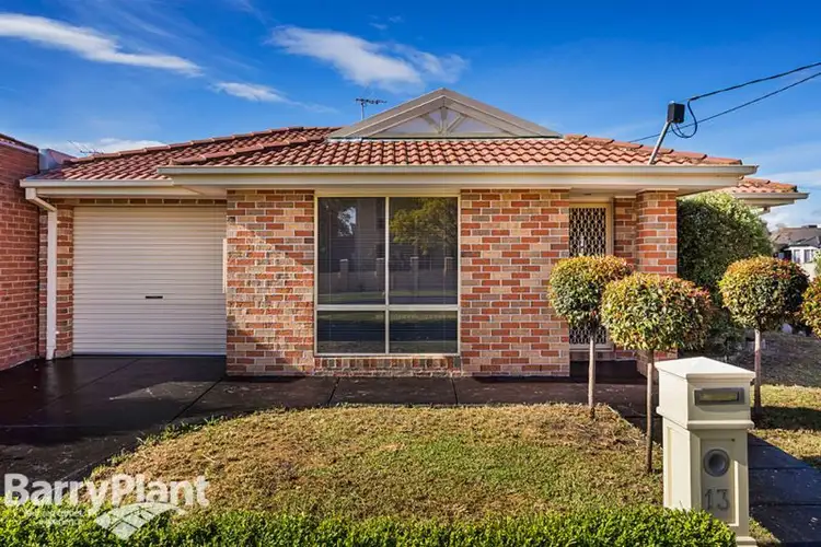 13 Nelson Avenue, Altona Meadows VIC 3028