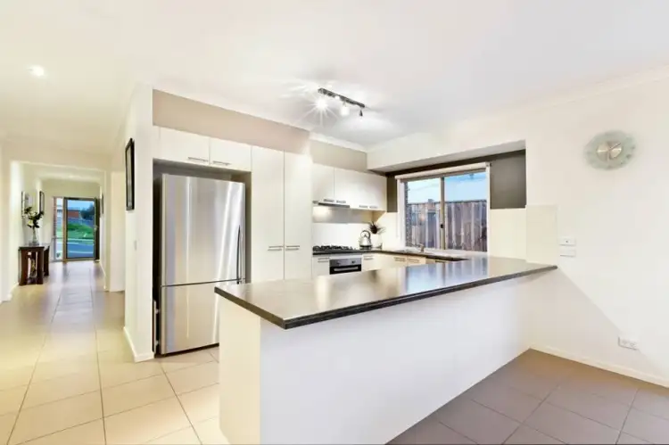 Fifth view of Homely house listing, 17 Tooradin Crescent, Doreen VIC 3754