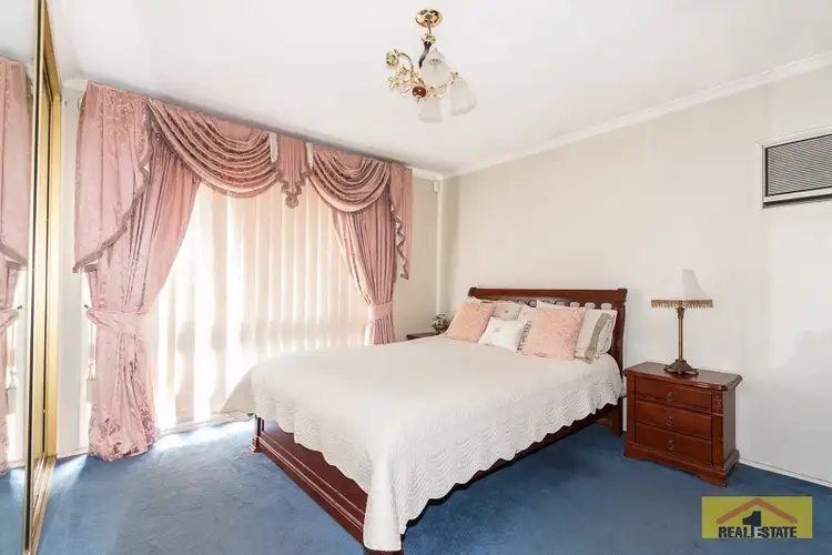 Third view of Homely house listing, 5 Carpenter Place, Minchinbury NSW 2770