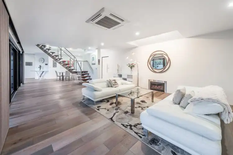 Fifth view of Homely house listing, 3 Elgin Road, Greenvale VIC 3059