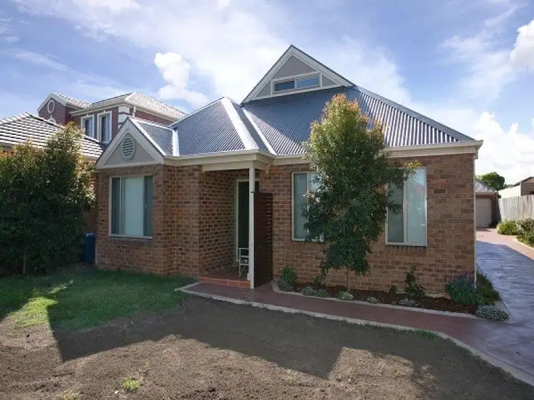 1/275 Queen Street, Altona VIC 3018