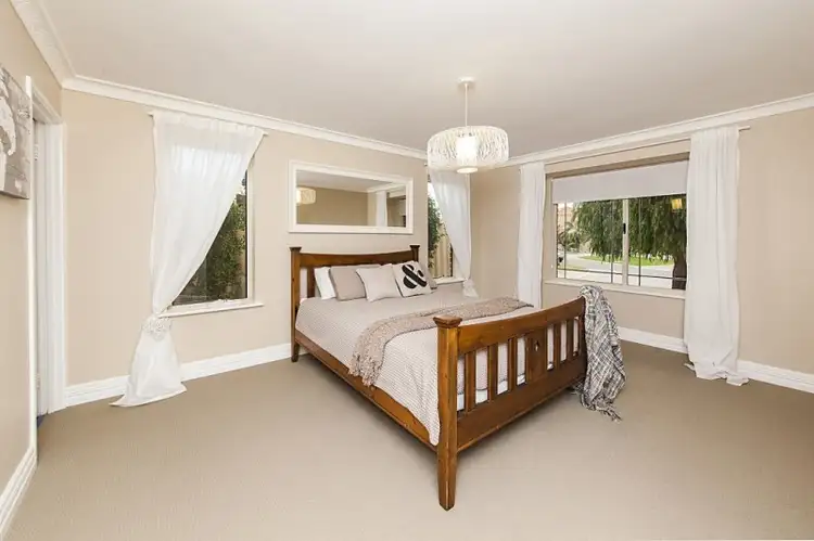 Fifth view of Homely house listing, 3 Dakar Walk, Secret Harbour WA 6173