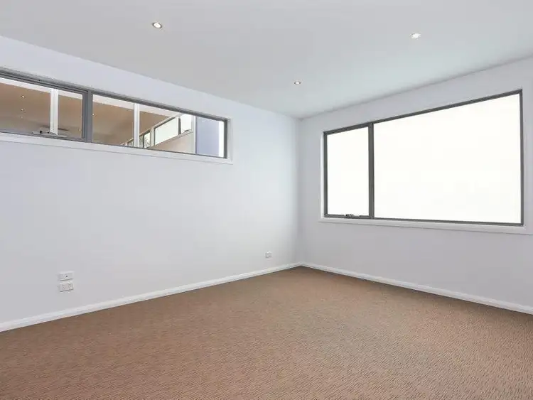 Sixth view of Homely townhouse listing, 2/39 Mark Street, Rosebud VIC 3939
