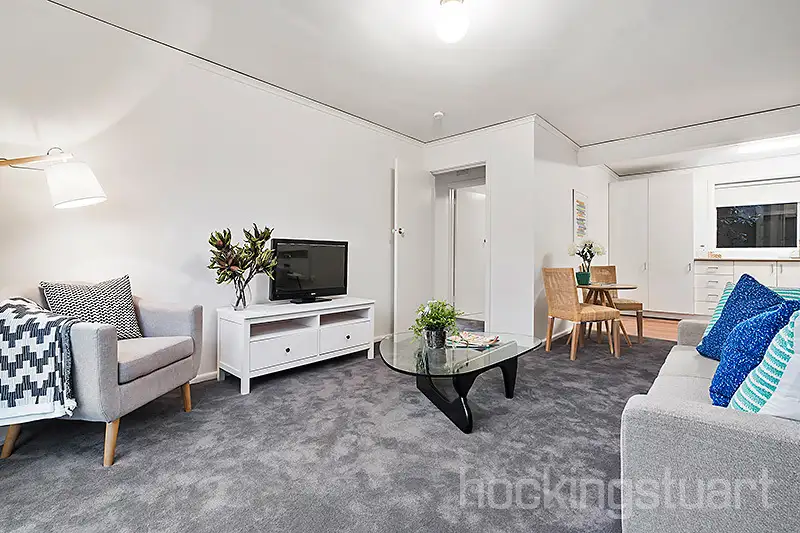 Main view of Homely unit listing, 1/35 Collins Street, Mentone VIC 3194