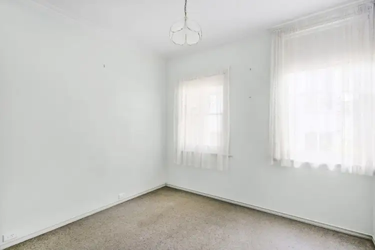 Sixth view of Homely townhouse listing, 1/125 Mitchell Street, Bendigo VIC 3550