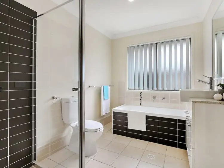 Sixth view of Homely house listing, 39 Curve Ave, Wynnum QLD 4178