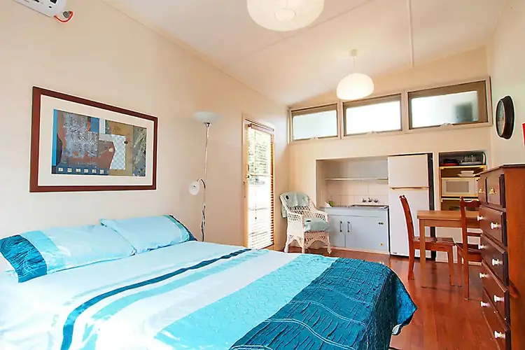 Seventh view of Homely house listing, 18 Second Ave, Labrador QLD 4215