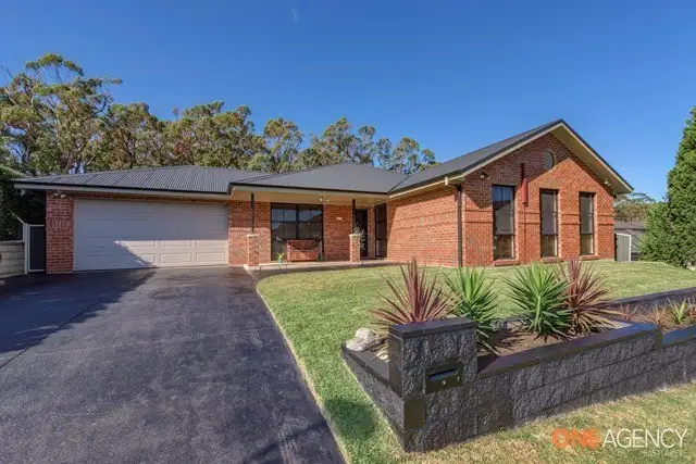 7 Brushtail Place, Belmont NSW 2280