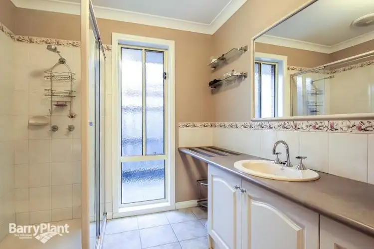 Fifth view of Homely house listing, 15 Supreme Close, Koo Wee Rup VIC 3981