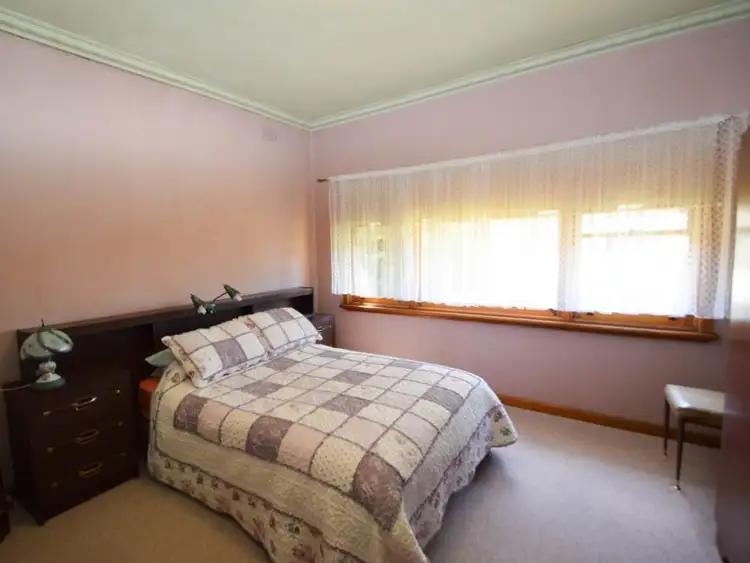 Fifth view of Homely house listing, 3 Taylor Street, Wangaratta VIC 3677