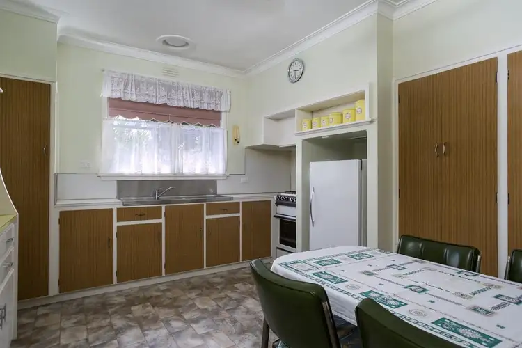 Fourth view of Homely unit listing, 1/17 Creek Street South, Bendigo VIC 3550