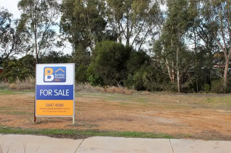 4 Grantham Terrace, Kangaroo Flat VIC 3555